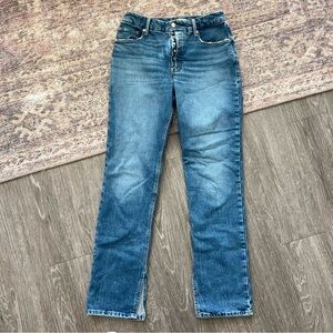 Good American Good Curve Straight Jeans
